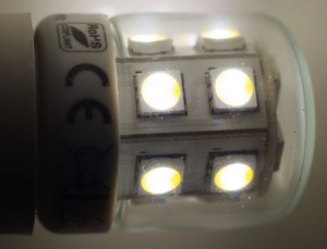 Read more about the article LED-lampor håller (inte) för evigt
