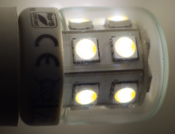 Rocita 50 PCS LED Diode lumières diodes électroluminescentes Lampe Effacer Diodes Composants électroniques Blanc 5mm 